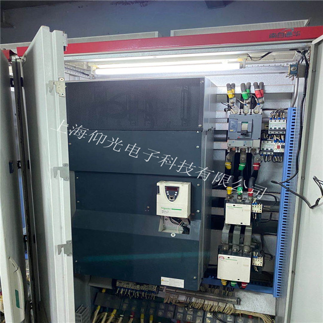 ʩ�͵�׃�l��ATV71HD18N4Z����늲��@ʾ�S��