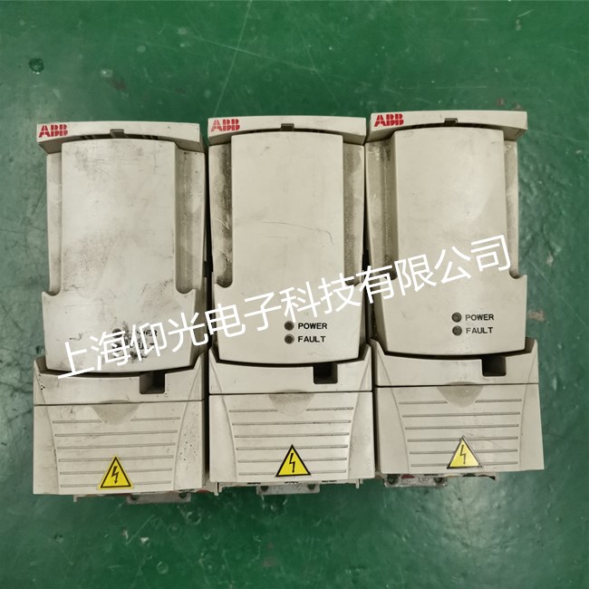 ABB׃�l���S��ACS355-03E-08A8-4 ���� ���ư� �Ӱ� ����