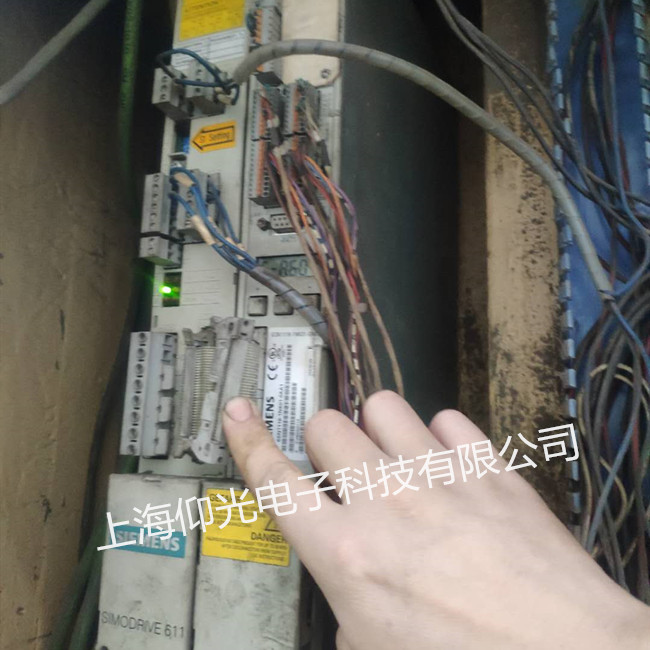 ���T���ŷ������S���󾯹��ϾS������