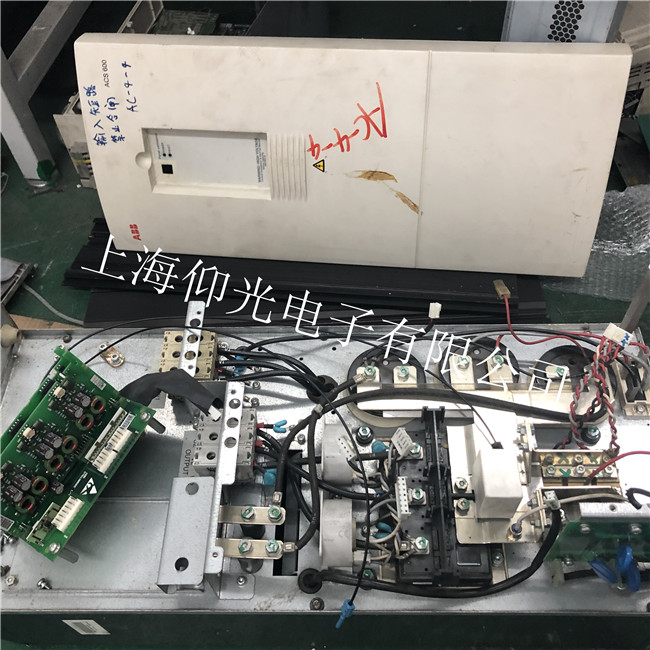  ABB׃�l��ACS800�����SHORT CIRCUIT ��EMP�S�޷���