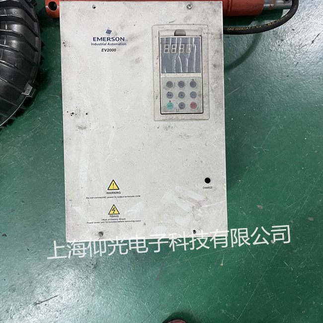 ��Ĭ��EV2000ϵ��׃�l���S�ވ� ����@ʾE010��������