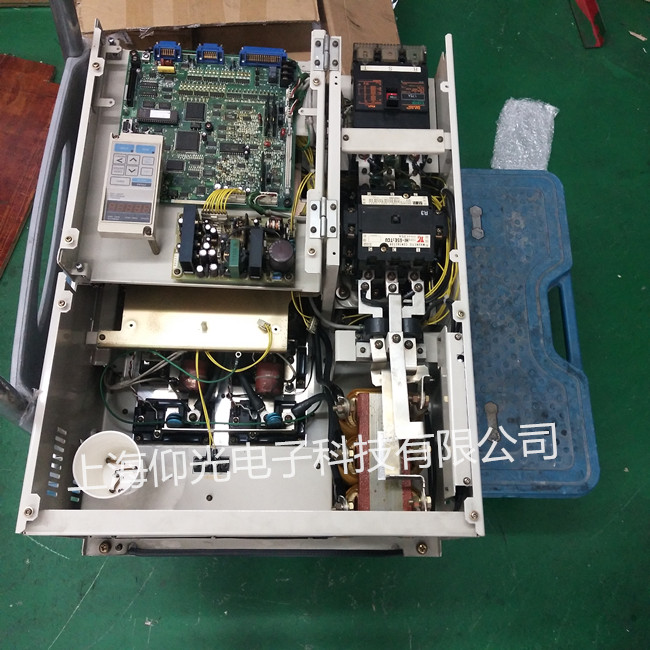 ����׃�l���S�ވ󾯴��a CIMR-G7A4110�@ʾ��OC/GF����