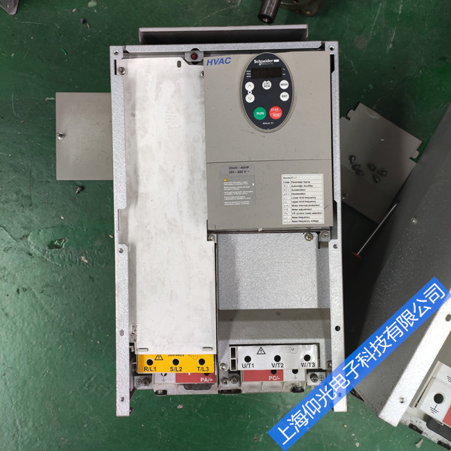 ʩ�͵��ŷ�����LXM32AD72N4��8141���ϾS���Ԓ����