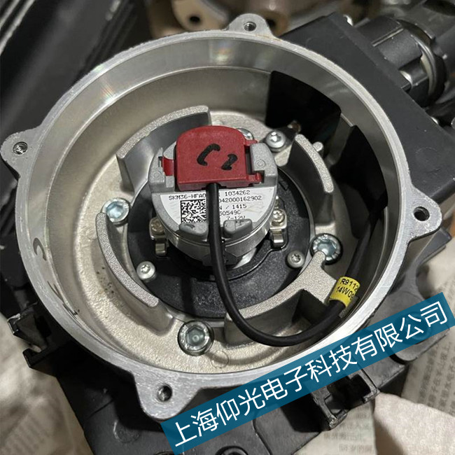 ��ʿ��ʿ���ŷ�늙Cͨ��^��󾯾S���ļҺ�