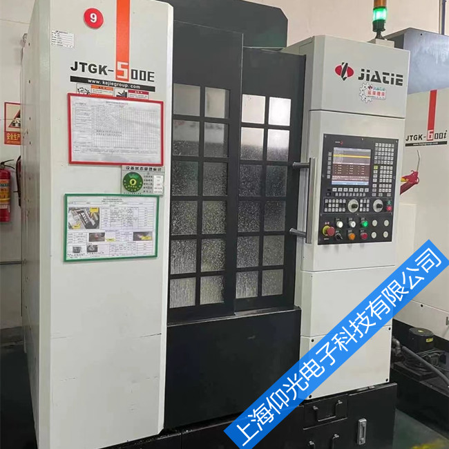 �l��8055����ϵ�y�S�ވ�2000��1184���ϬF��