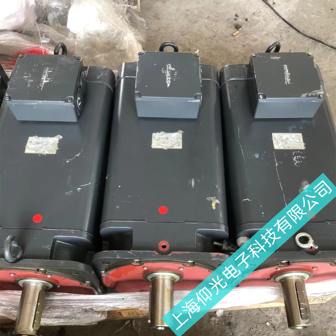 ���T�әC(j��)����(b��o)F7900늙C(j��)���D(zhu��n)���ϾS�ތ���