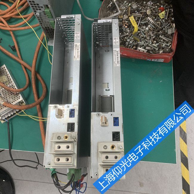 �B�T��ʿ���ŷ������ض��^�߾S���c