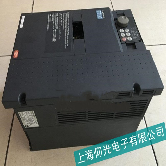 �ɍ�MITSUBISHI����׃�l��ݔ��ȱ��/��ƽ����ϾS�޲���ϵ����̖